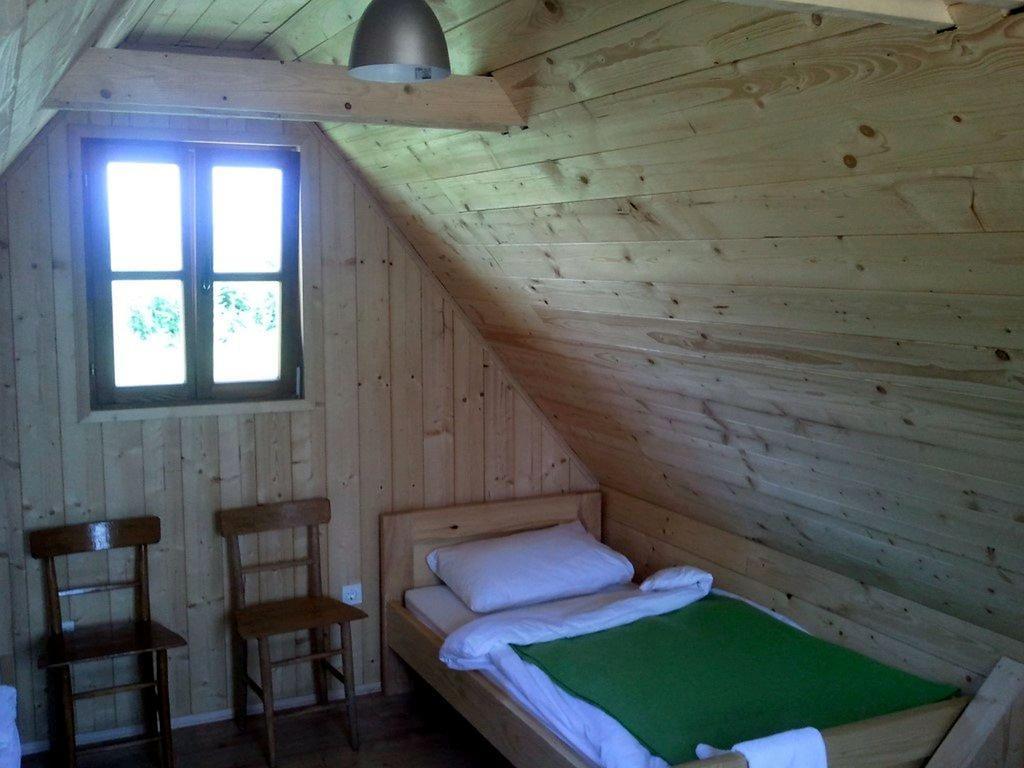 Bungalows Rizvan City Brusane Room photo